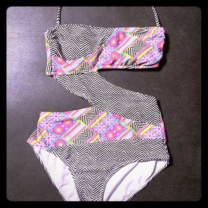 Zig zag one piece bathing suit!